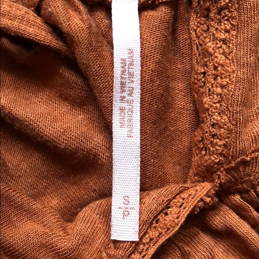 Free People top size SP perfect condition! - Picture 3 of 4